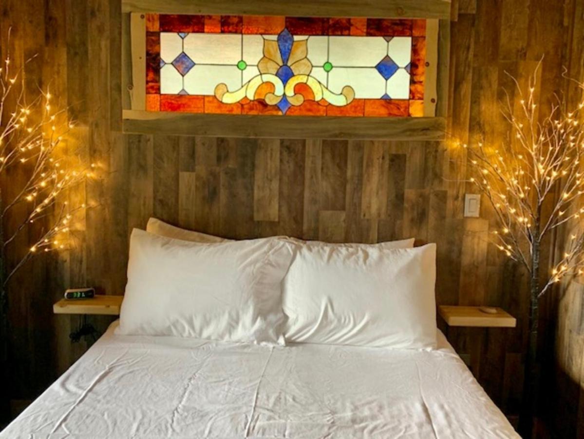 엔젤 파이어 Ridgewalk Treehouse B&B 외부 사진